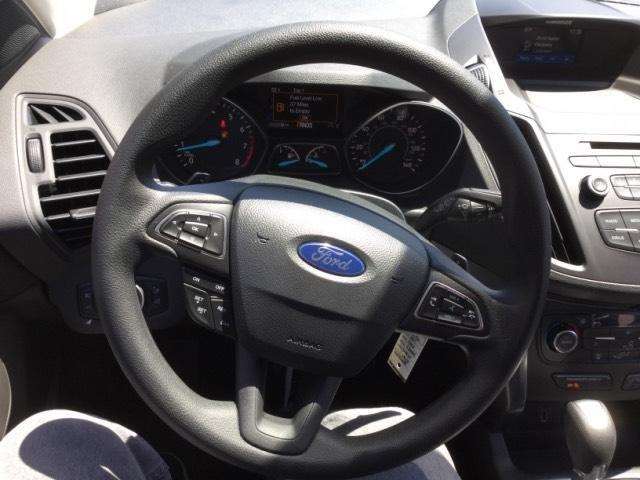 Ford Escape 2017 photo 21